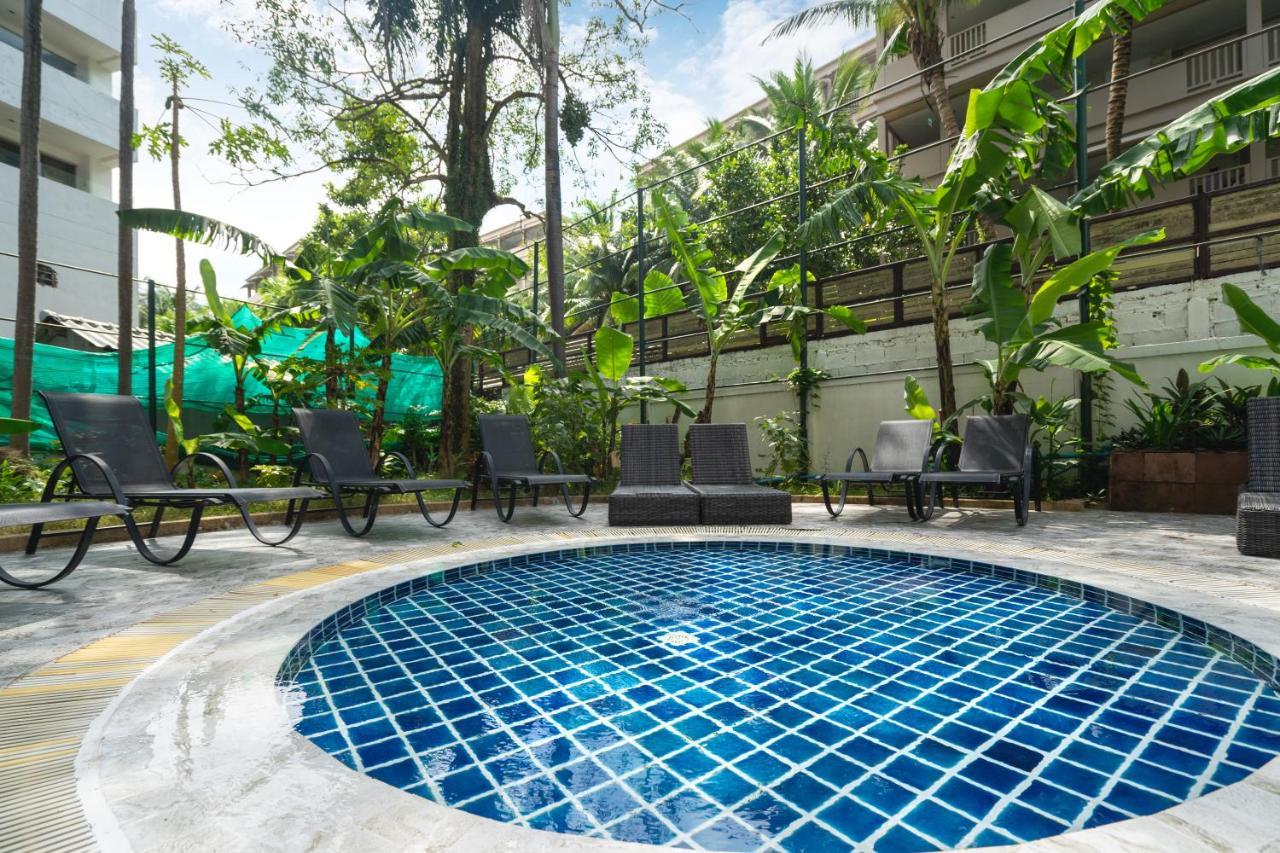 Patong Central Residence & Apartment Buitenkant foto