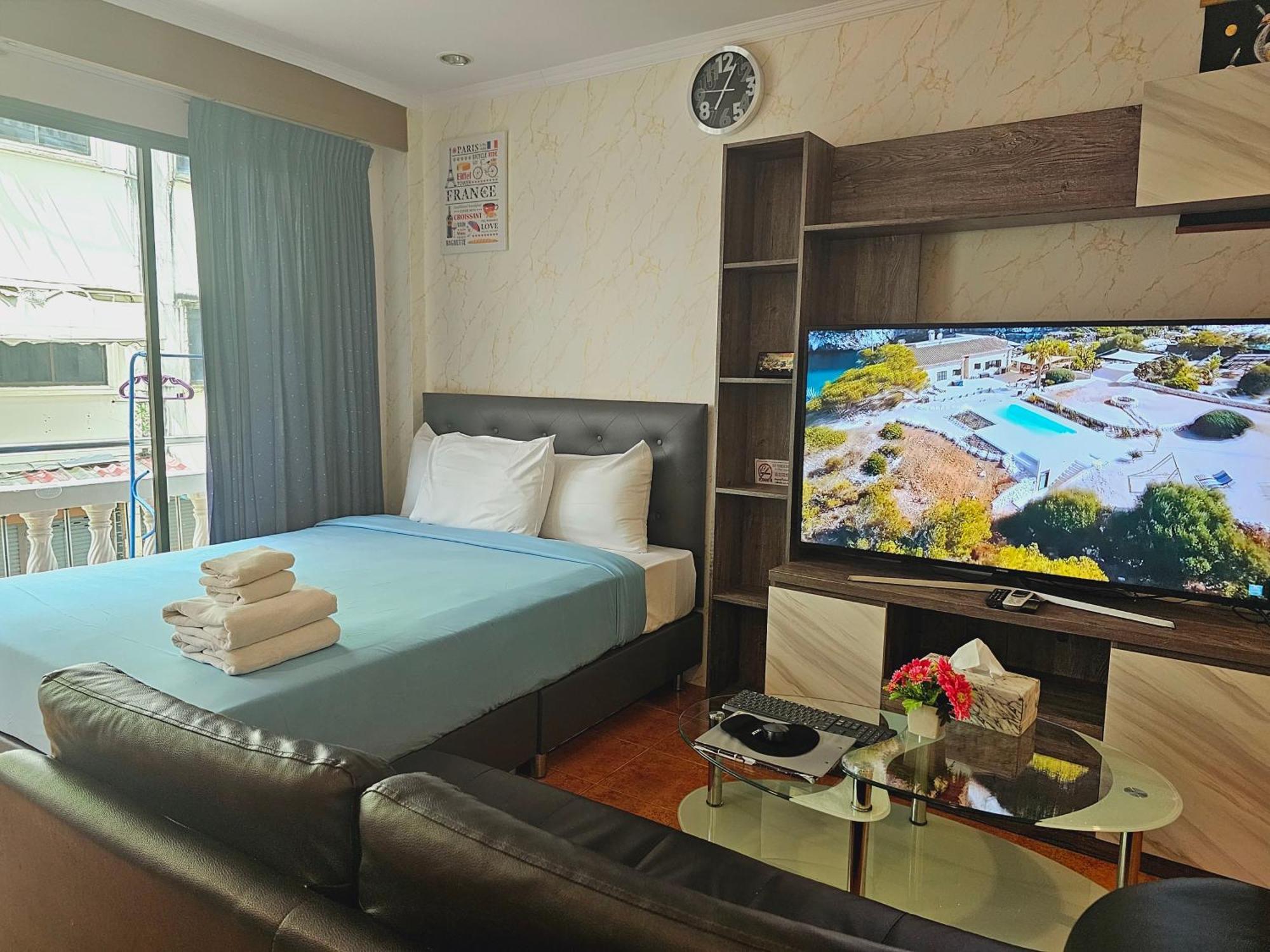 Patong Central Residence & Apartment Kamer foto