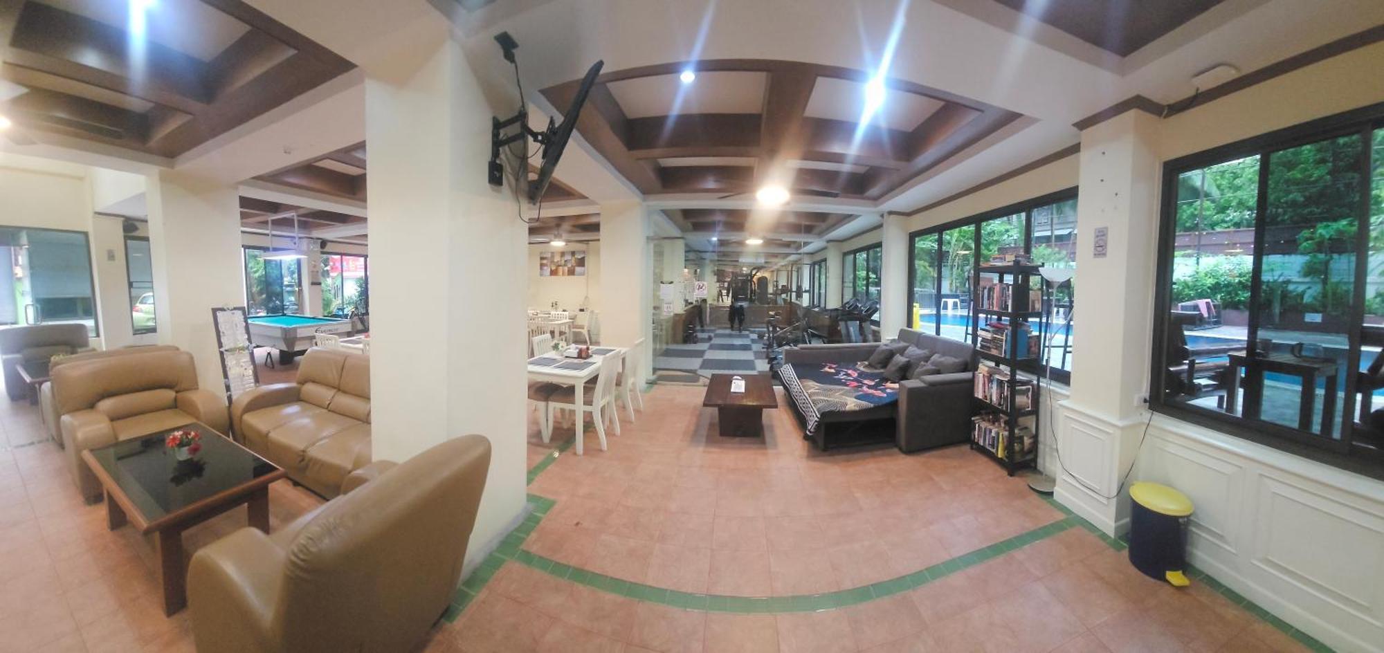 Patong Central Residence & Apartment Buitenkant foto